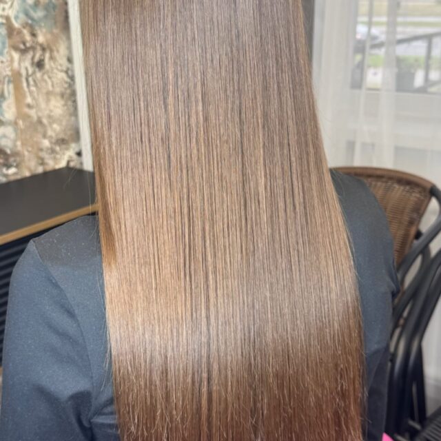 ✨Ilgalaikis tiesinimas✨ Rezultatas jau po plovimo, be papildomo formavimo! 💇‍♀️ O kas…